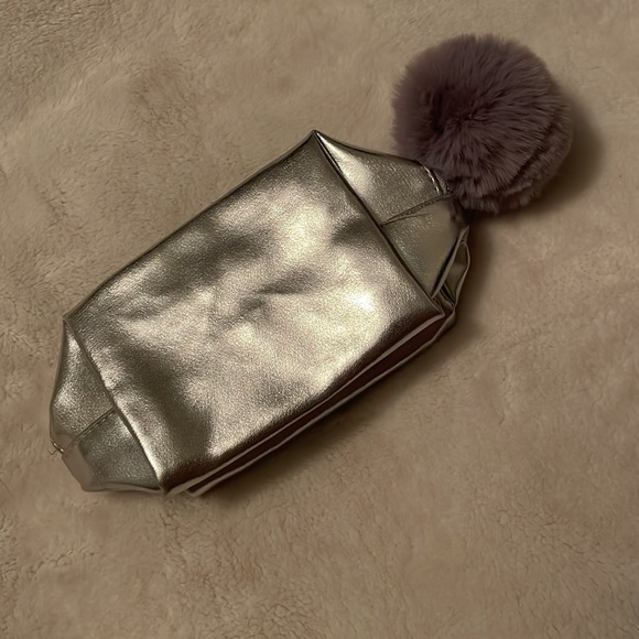 Nordstrom Beauty Silver Pom Pom Pouch - Picture 3 of 7